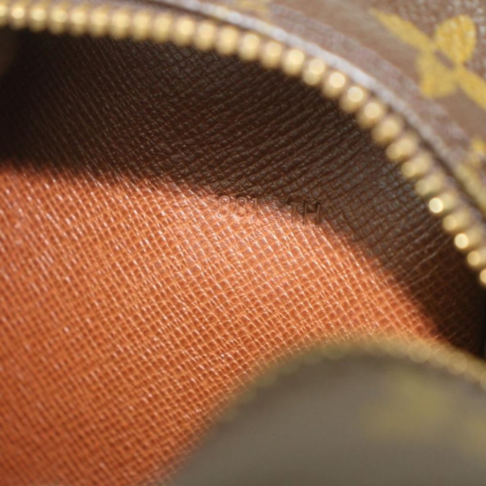 Louis Vuitton Monogram Trocadero 27 Crossbody Bag - Picture 12 of 12